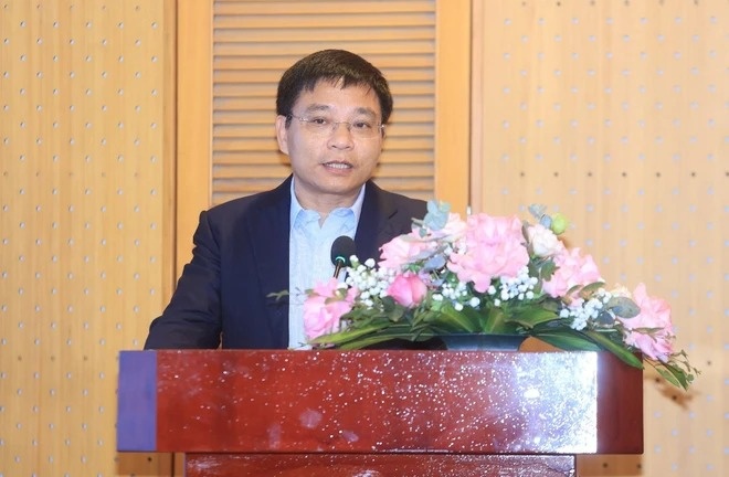 dang kiem xe co gioi anh 1