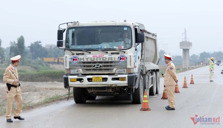 xu phat xe qua tai anh 1