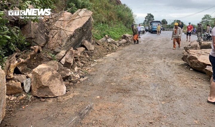 sat lo quoc lo 27C anh 1