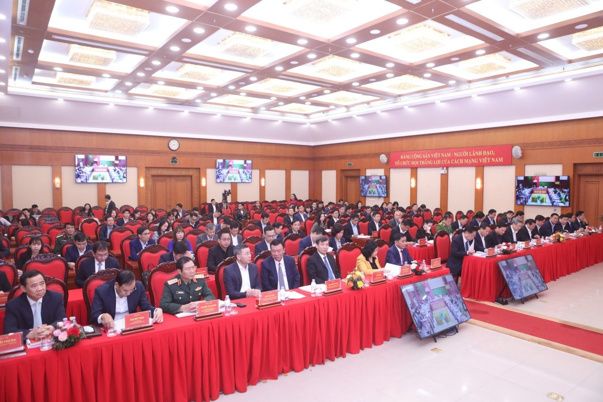 Thuong truc Ban bi thu anh 2