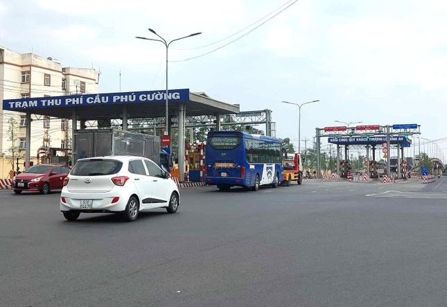 Tram thu phi BOT anh 2