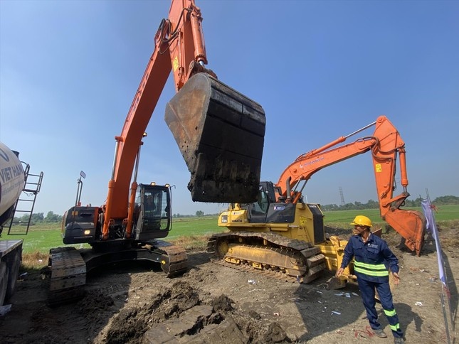 Thuc tien do cac du an giao thong trong diem phia Nam hinh anh