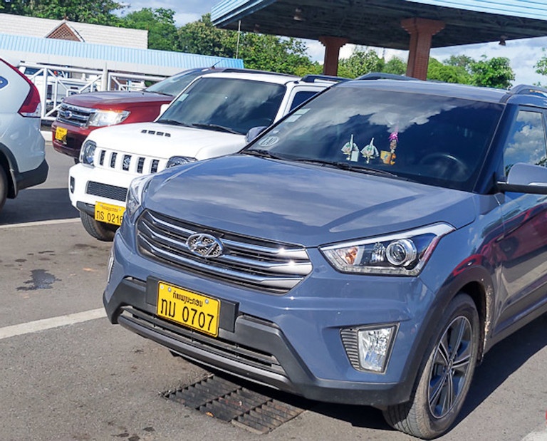 De xuat chuyen Bo Cong an cap phep cho xe nuoc ngoai vao Viet Nam hinh anh