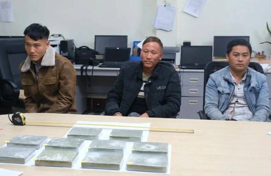 bắt nhóm buôn ma túy ảnh 1 bat nhom buon ma tuy anh 1