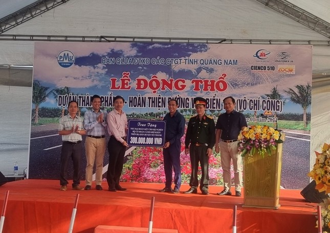 khoi cong duong ven bien anh 2