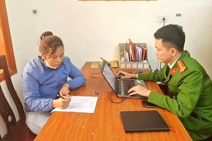 cuop giat tiem vang anh 2