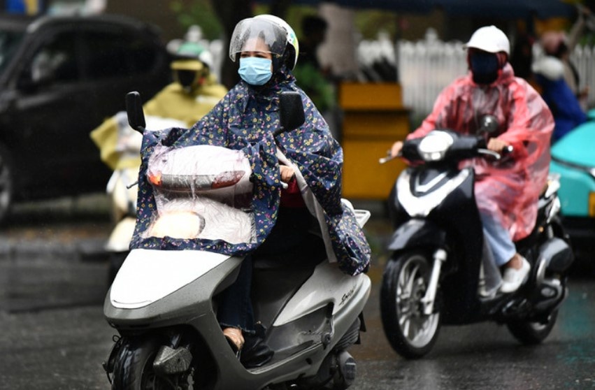 Du bao mien Bac mua ret keo dai, Trung Bo hung nang hinh anh