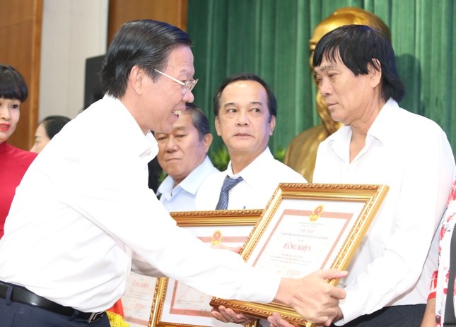 Chu tich UBND TP.HCM anh 2