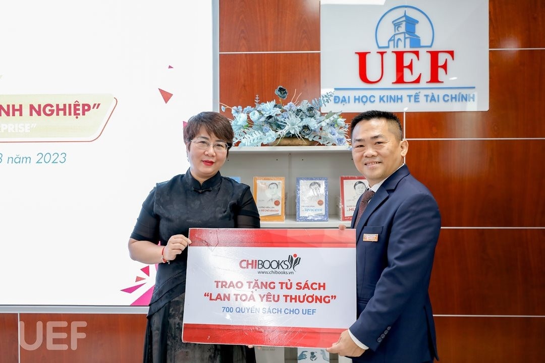 Nhung du an lan toa tinh yeu sach hinh anh