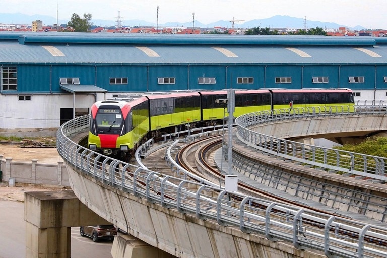 Chuyen gia chi ra ‘dot pha' som hoan chinh mang luoi duong sat do thi hinh anh