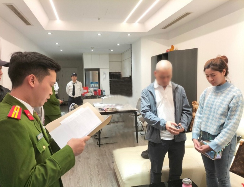 'Hoa hau phong gym' dieu hanh duong day mai dam o Ha Noi hinh anh