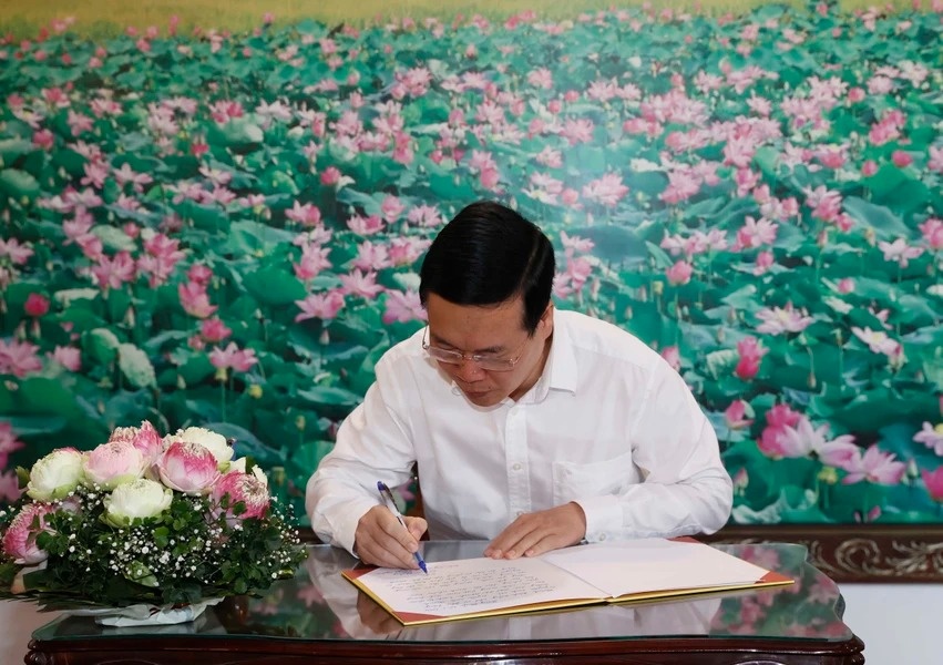 hoat dong Chu tich nuoc anh 3