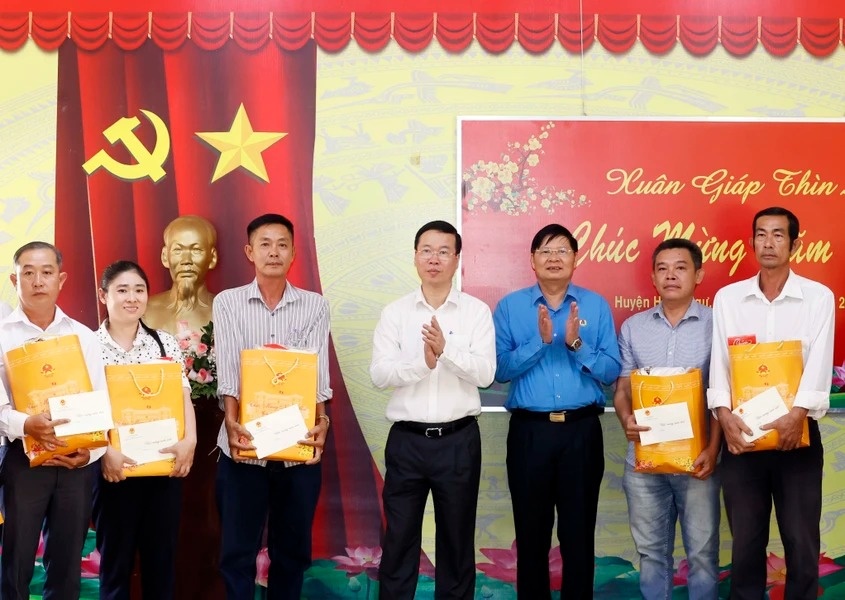 hoat dong Chu tich nuoc anh 8