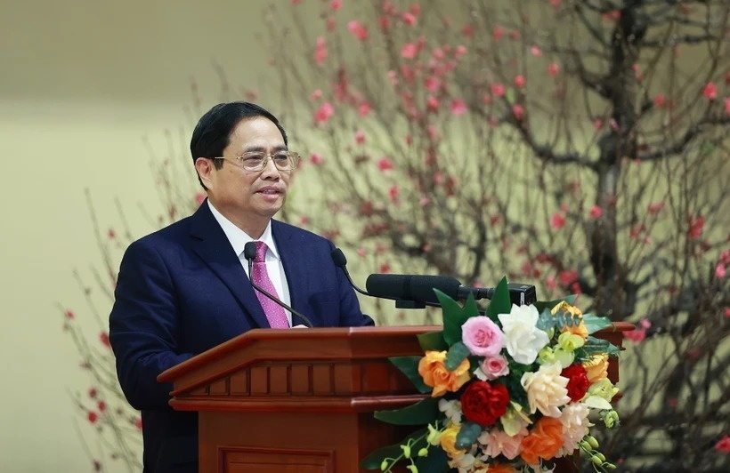 Thu tuong gap mat Doan Ngoai giao nhan dip Tet co truyen hinh anh