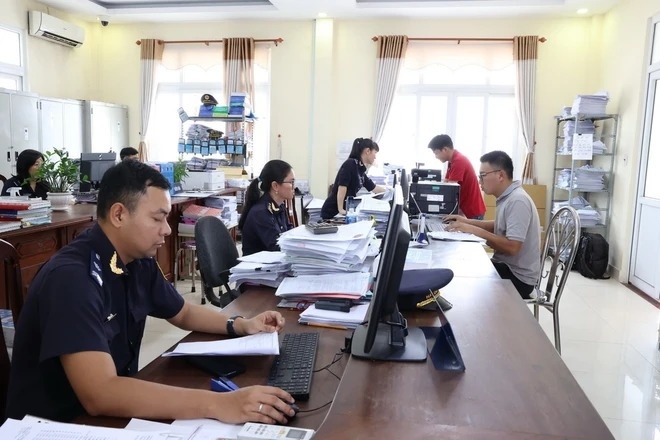 giam thu tuc hanh chinh anh 2