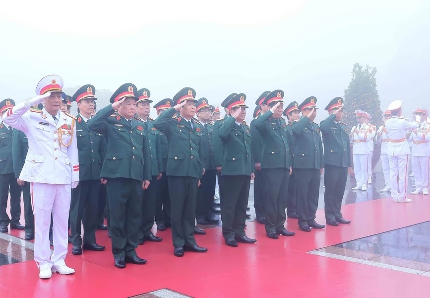 Chu tich Ho Chi Minh anh 4