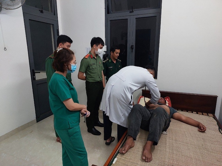 chim tau o con dao anh 1