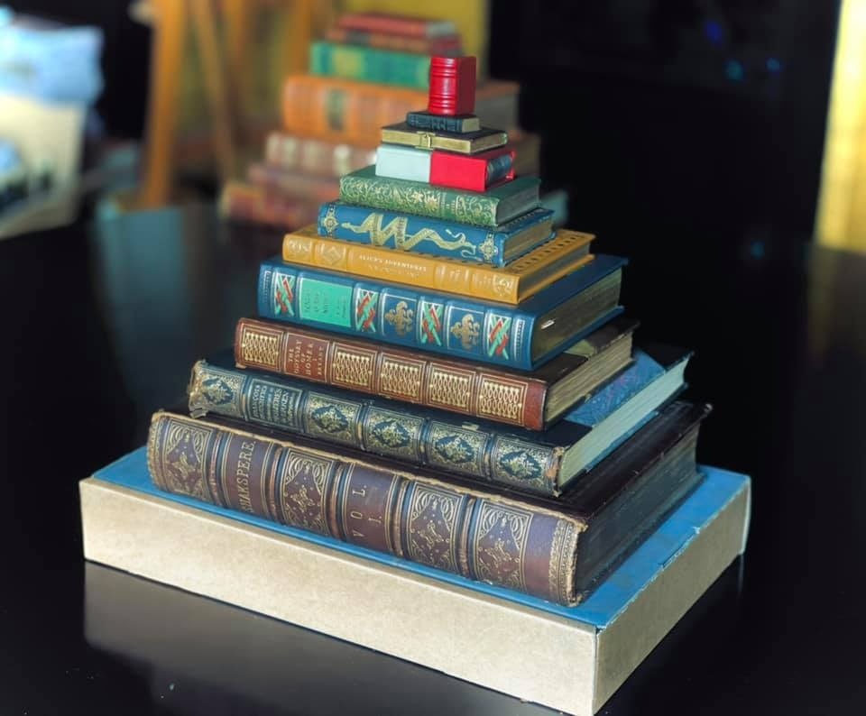 So voi mot mon do hang hieu, ta nen mong sach xa xi hon nua hinh anh