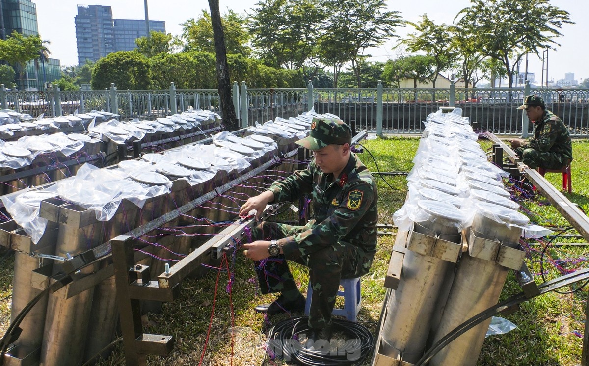 cac diem ban phao hoa anh 2