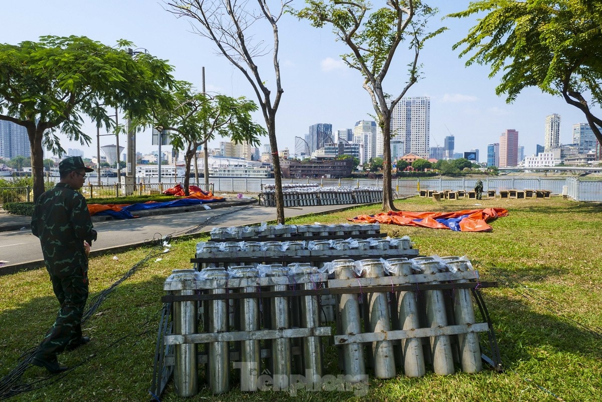 cac diem ban phao hoa anh 8