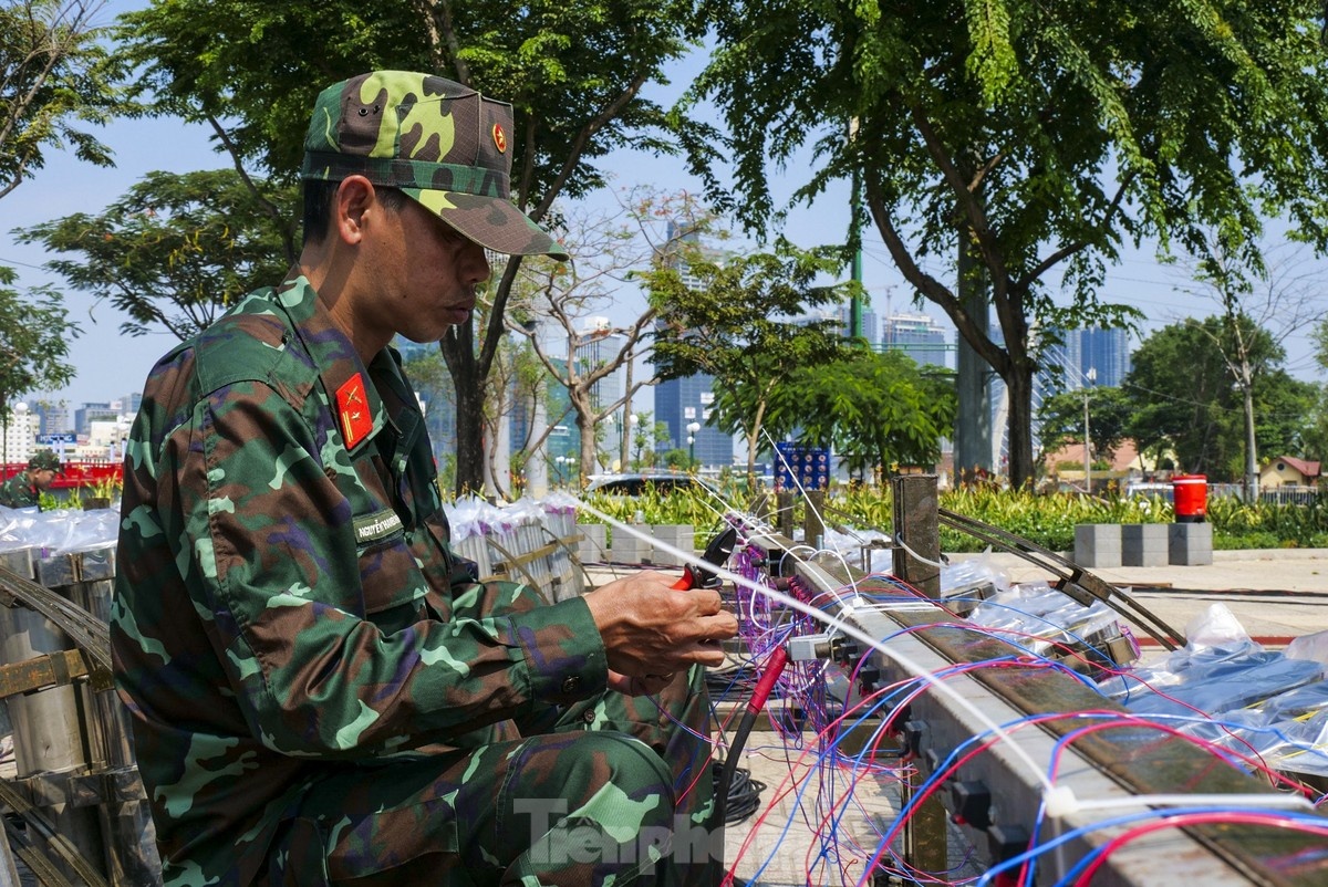 cac diem ban phao hoa anh 9