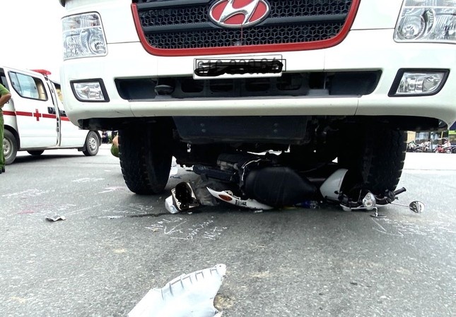 CA Binh Duong noi gi ve phan anh '5-7 gio sau tai nan chua thay CSGT' hinh anh