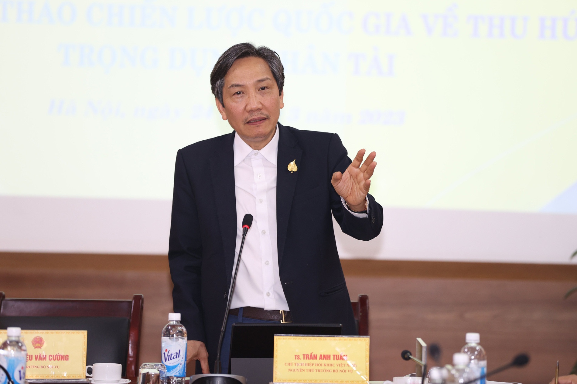 lay nhan tai lam goc anh 1