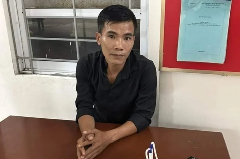 Bat ke gia danh hang xe khach ban ve lua dao chiem doat tai san hinh anh