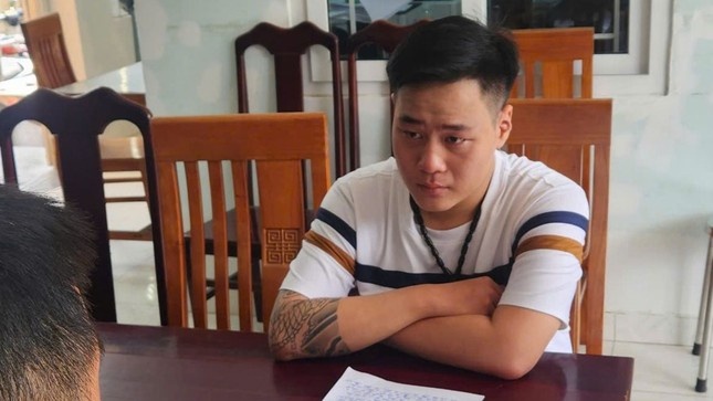 Manh moi giup cong an bat ke dung dao uy hiep nguoi ban hang o Da Nang hinh anh