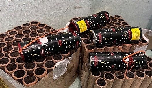 Hai thieu nien thuong vong do tu che phao no o Quang Nam hinh anh