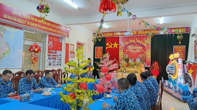 Lu doan tau ngam 189 anh 3