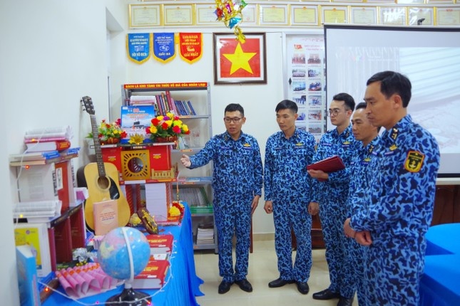 Lu doan tau ngam 189 anh 4