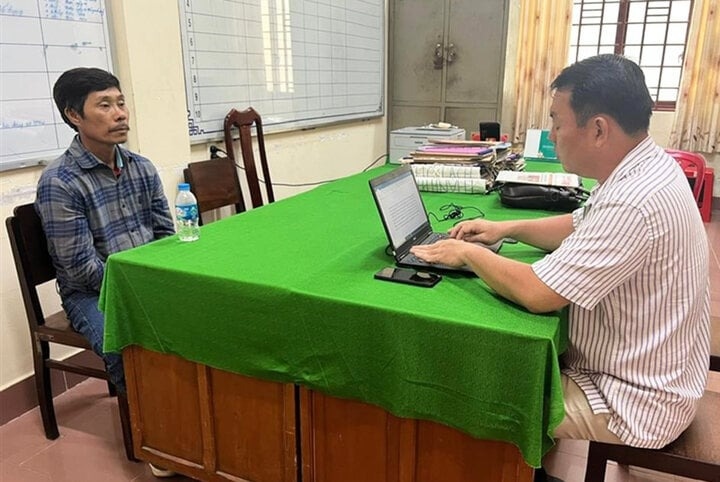 Bo Cong an khen thuong luc luong pha vu an giet nguoi o Vinh Long hinh anh