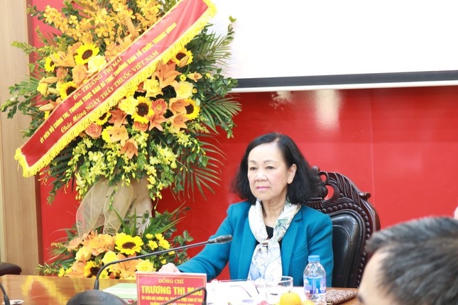 Thuong truc Ban bi thu anh 2