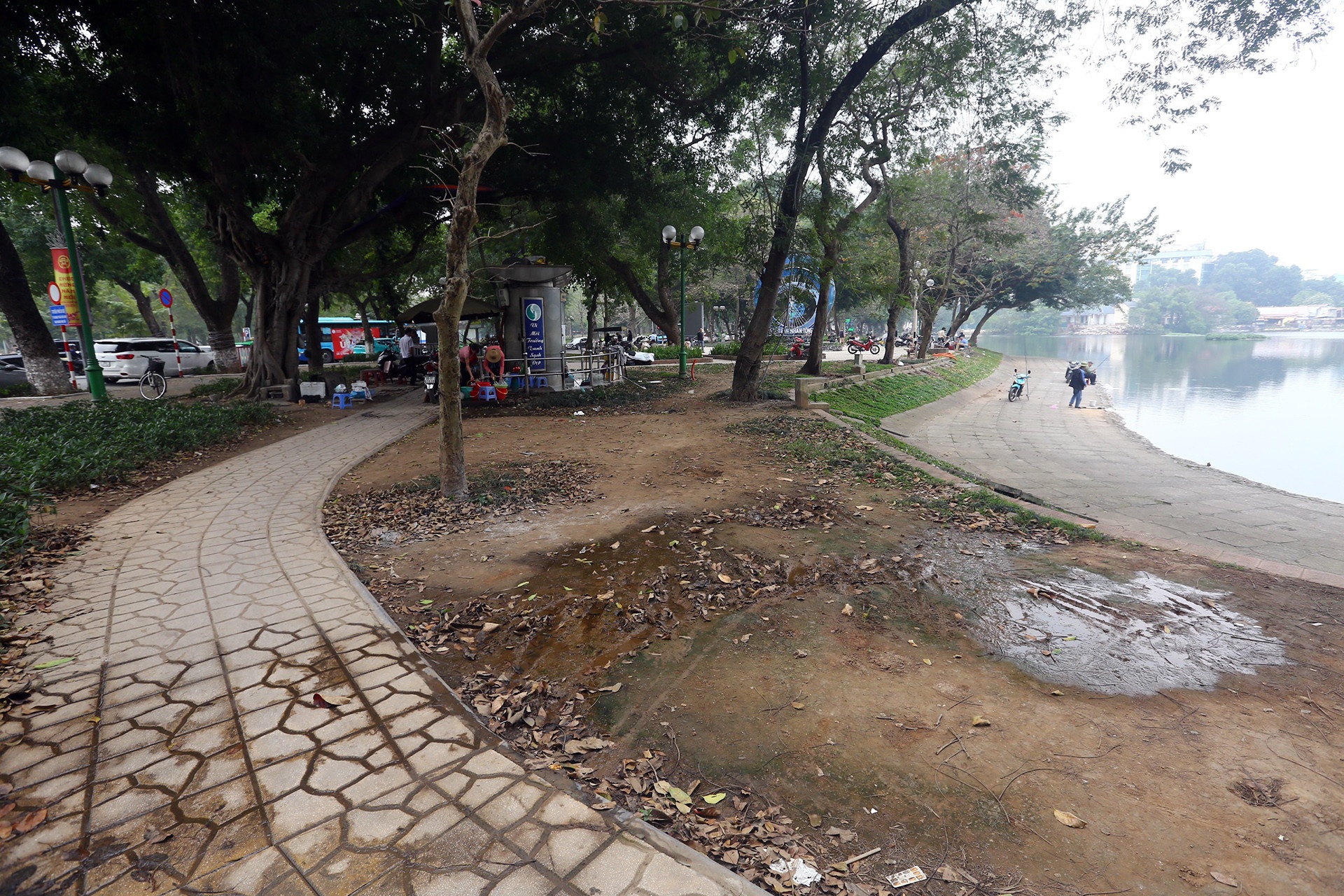 Lo ngai canh quan ho Thien Quang bi chia vun neu xay 5 quang truong hinh anh