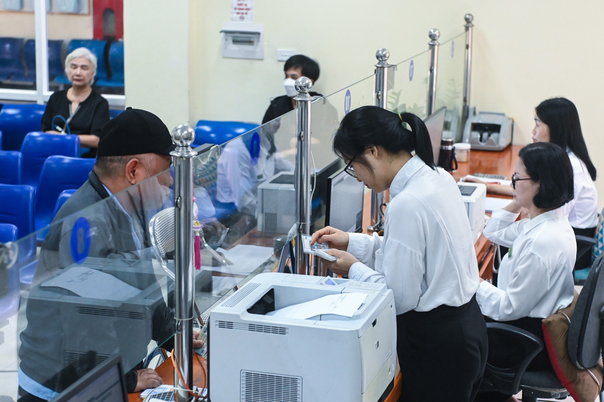 Them che do cho nguoi dong BHXH tu nguyen hinh anh