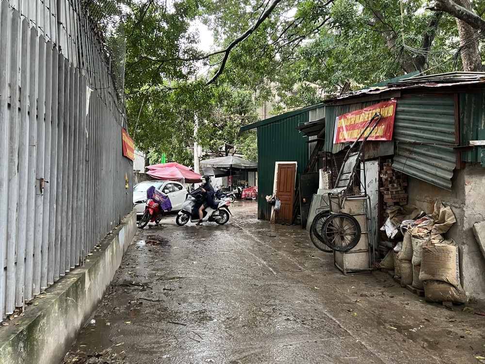 Gan 100 cong trinh trai phep trong 8 nam o Go Dong Thay hinh anh