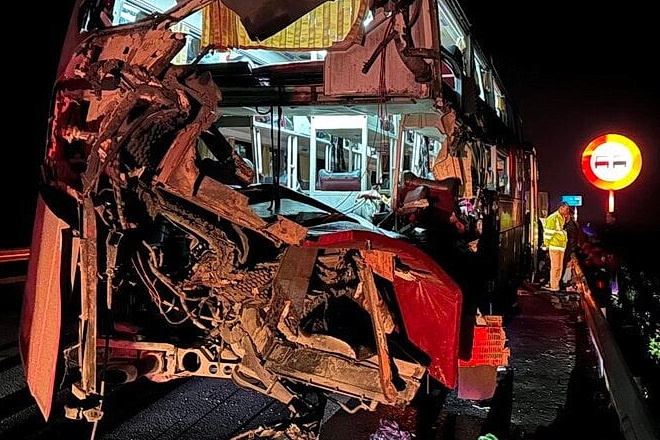 Nguyen nhan tai nan nghiem trong o cao toc Cam Lo - La Son hinh anh