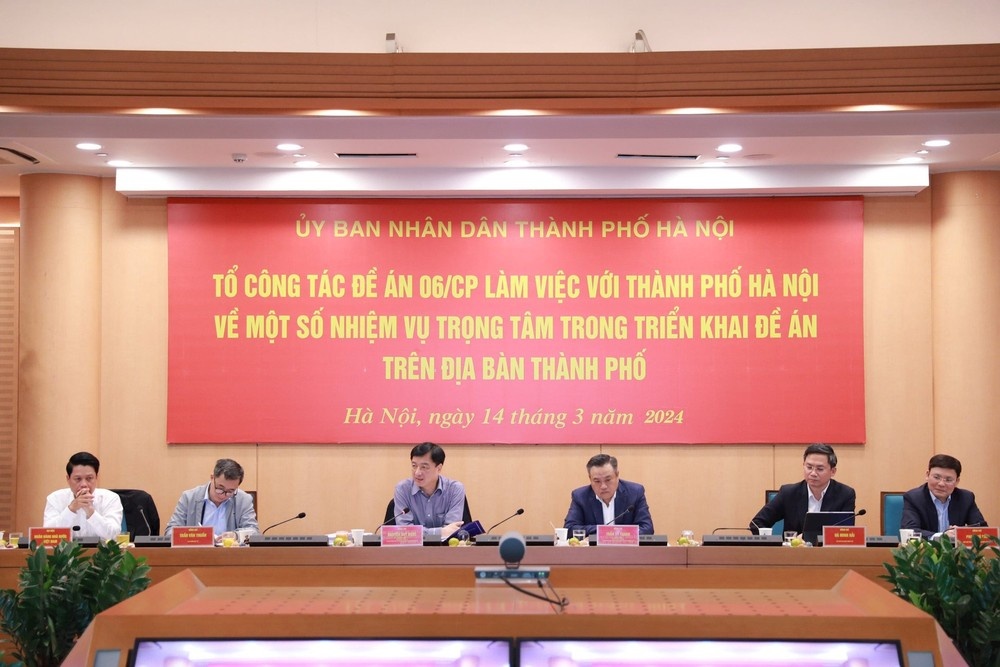 Ha Noi thi diem thu phi do xe khong dung tien mat tu 1/5 hinh anh