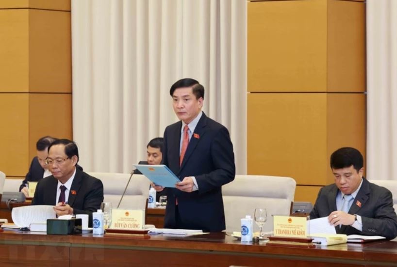 Vuong Dinh Hue anh 2