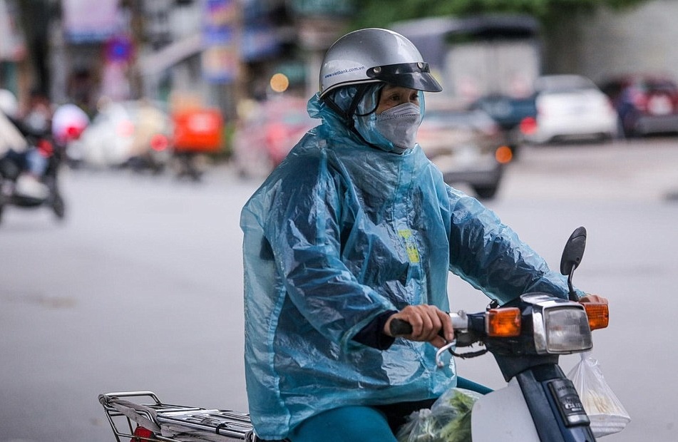 Dem nay, mien Bac chuyen mua ret hinh anh