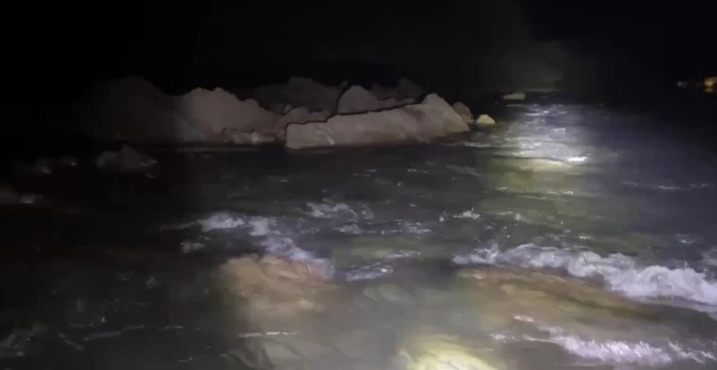 Ba em gai bi nuoc cuon, mat tich o ho thuy dien tai Binh Phuoc hinh anh