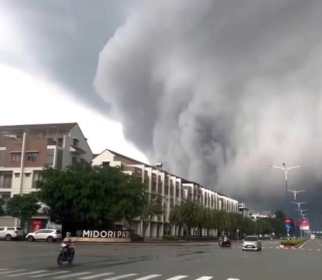 Khoi may xoan khong lo nhu song than o Binh Duong hinh anh