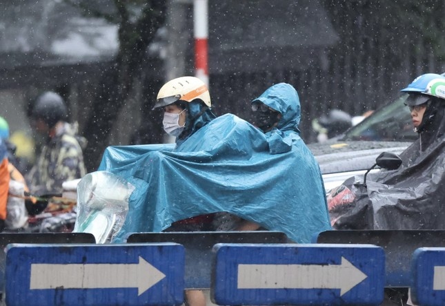 Mien Bac sap don khong khi lanh hinh anh