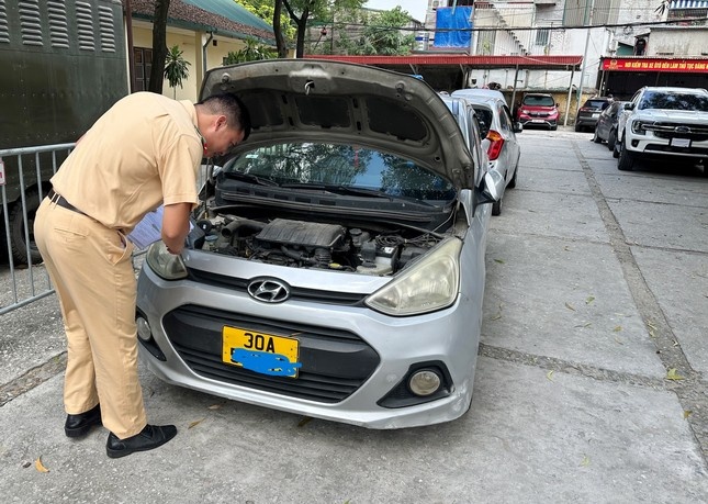 Dang ky xe Ha Noi anh 2