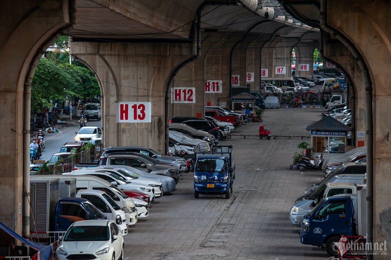 Co the trich tien xu phat vi pham giao thong de xay bai do xe khong? hinh anh