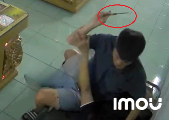 Xong vao tiem game anh 1