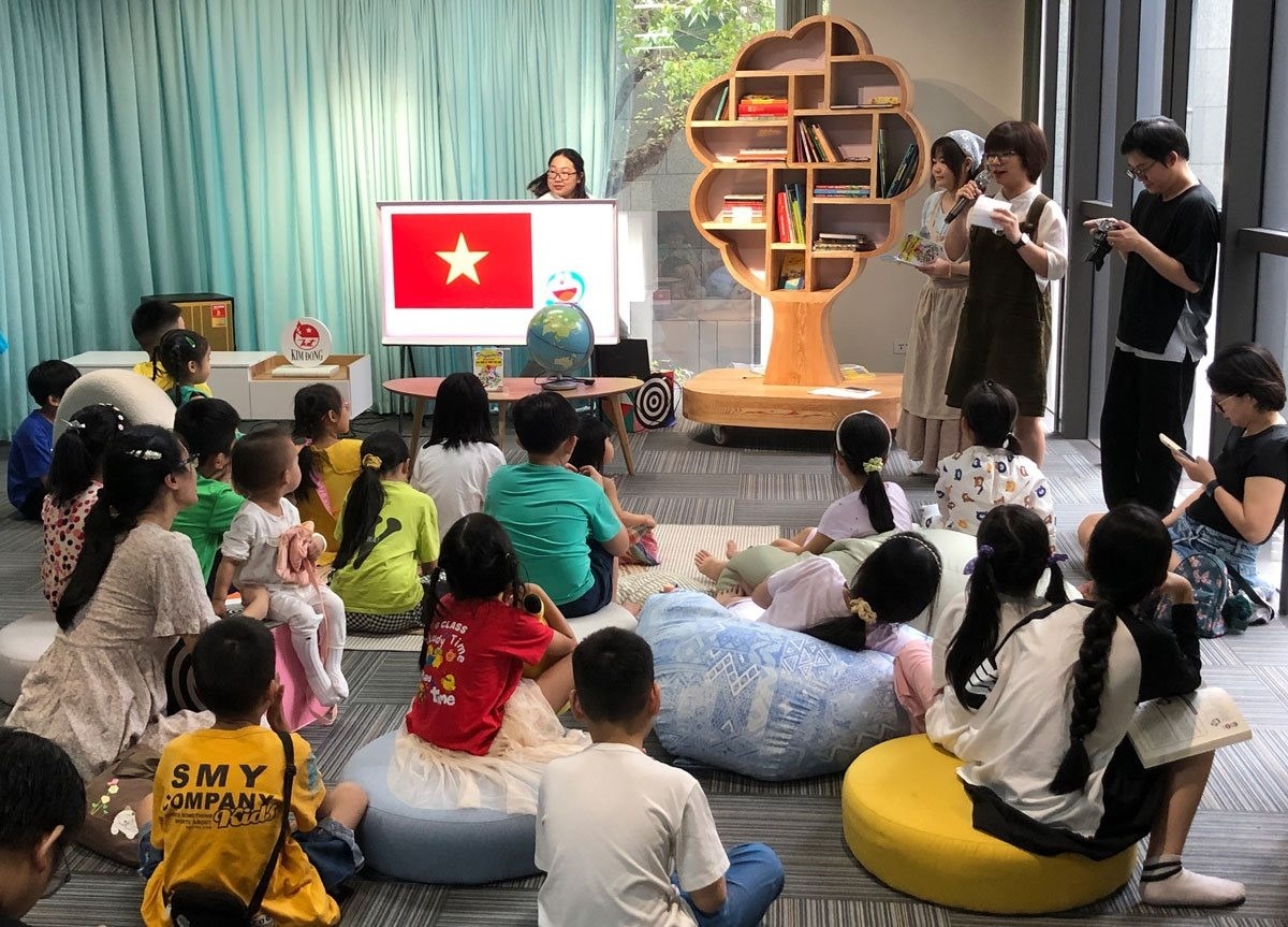 'Giai ma' cau chuyen dang sau nhung quoc ky hinh anh