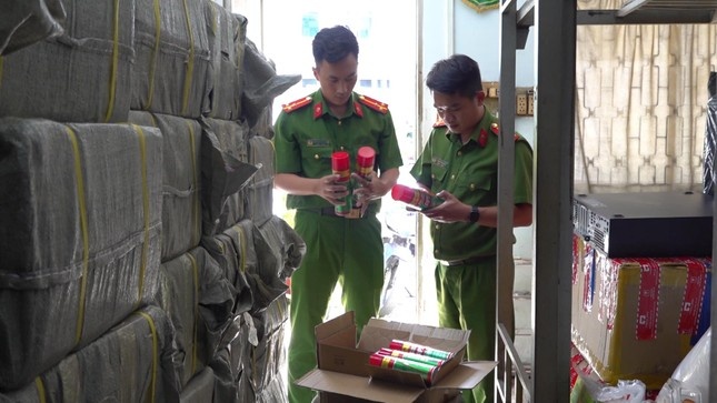 bắt quả tang ảnh 2 bat qua tang anh 2