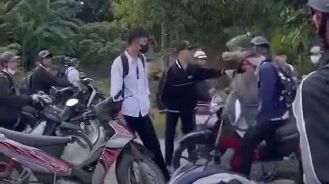 Nhieu nan nhan phai nhap vien vi bao luc hoc duong o Quang Binh hinh anh